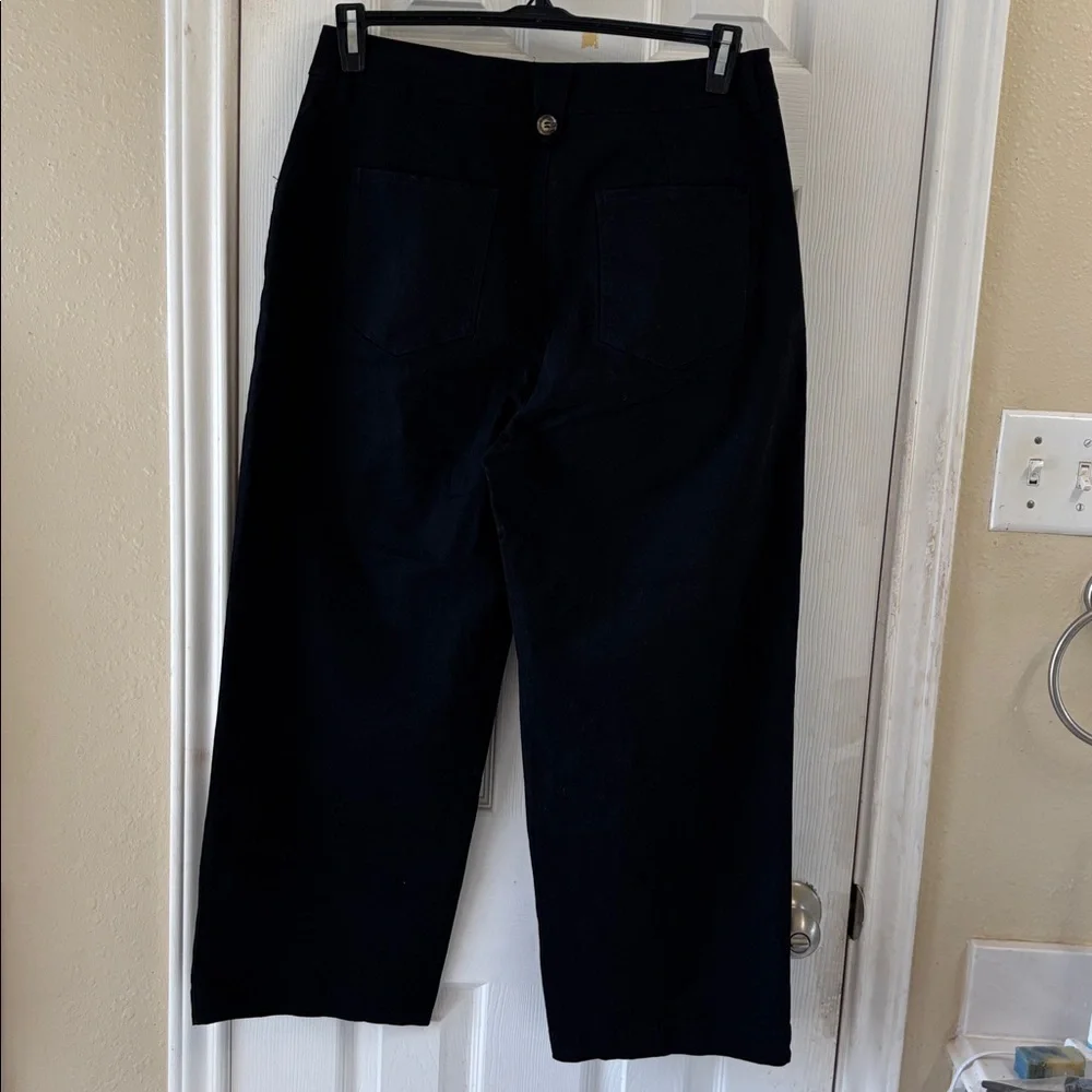 Flamingals wide leg cropped Button-Up Pants. NWT - Picture 4 of 6